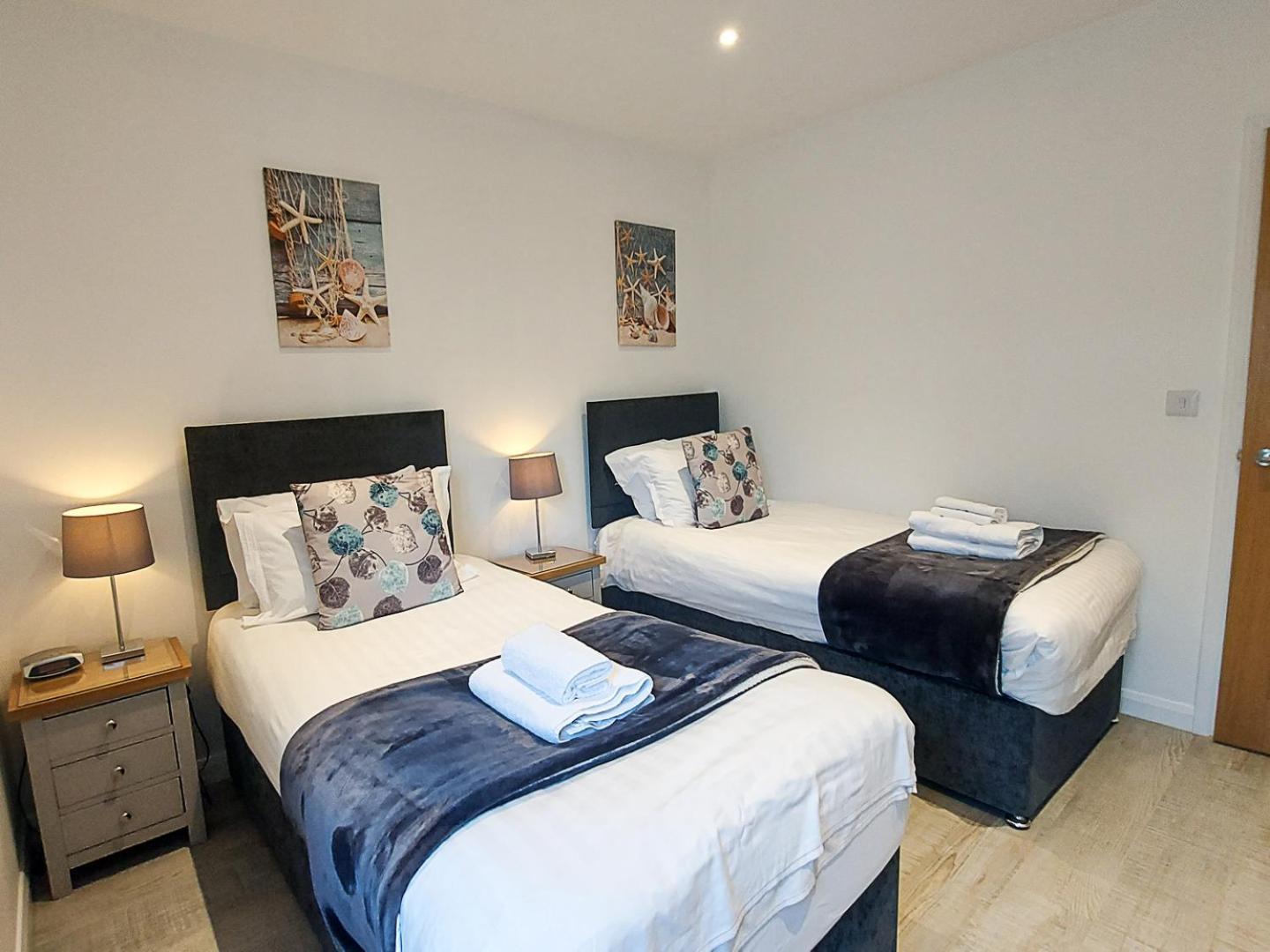 Meadow View Apartments New Quay Buitenkant foto