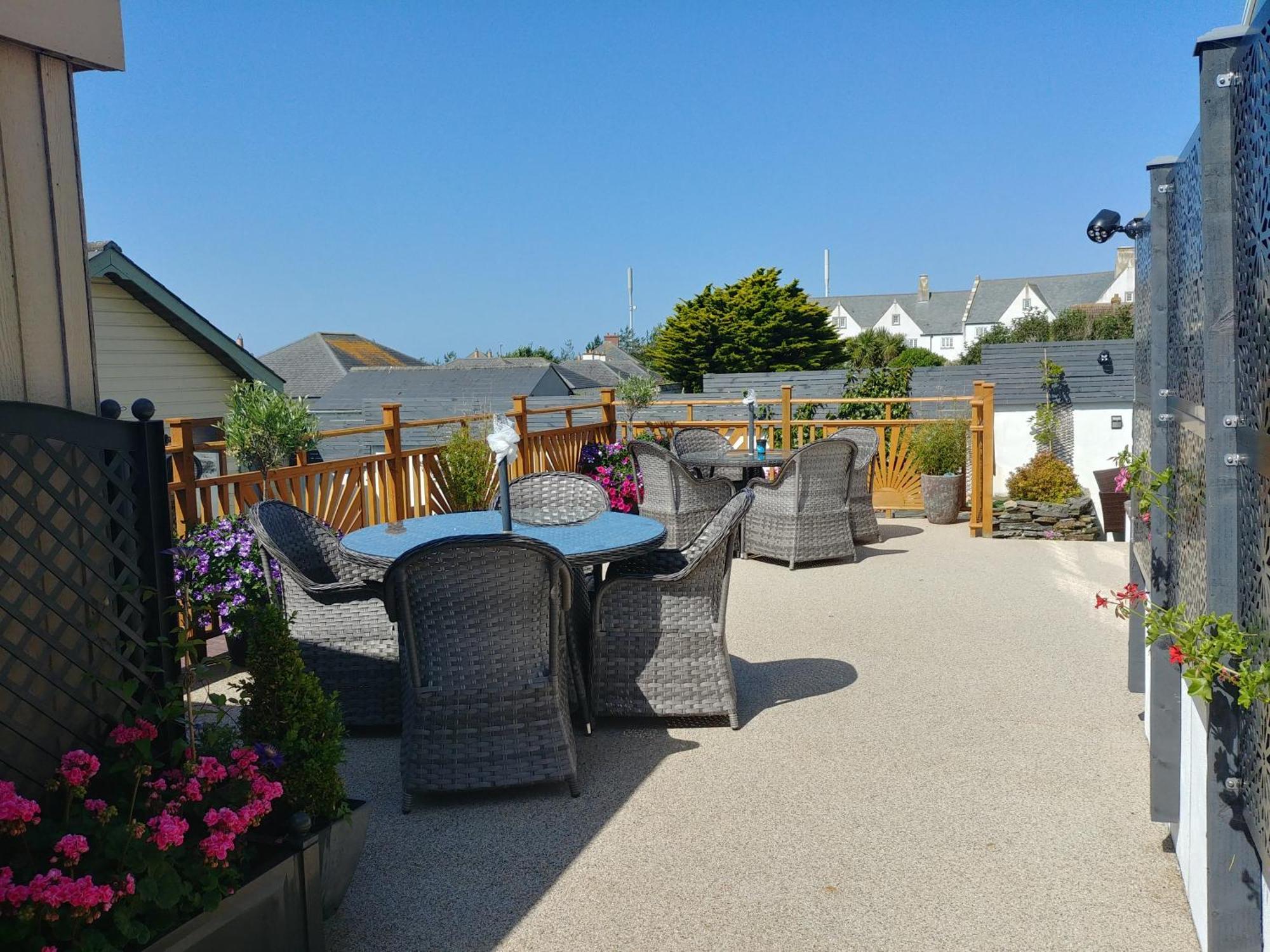 Meadow View Apartments New Quay Buitenkant foto