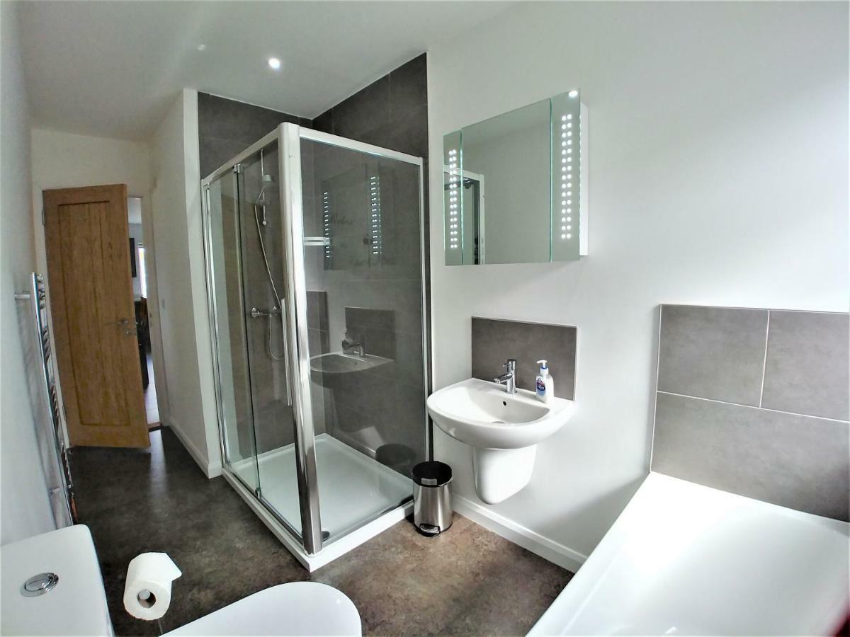 Meadow View Apartments New Quay Buitenkant foto